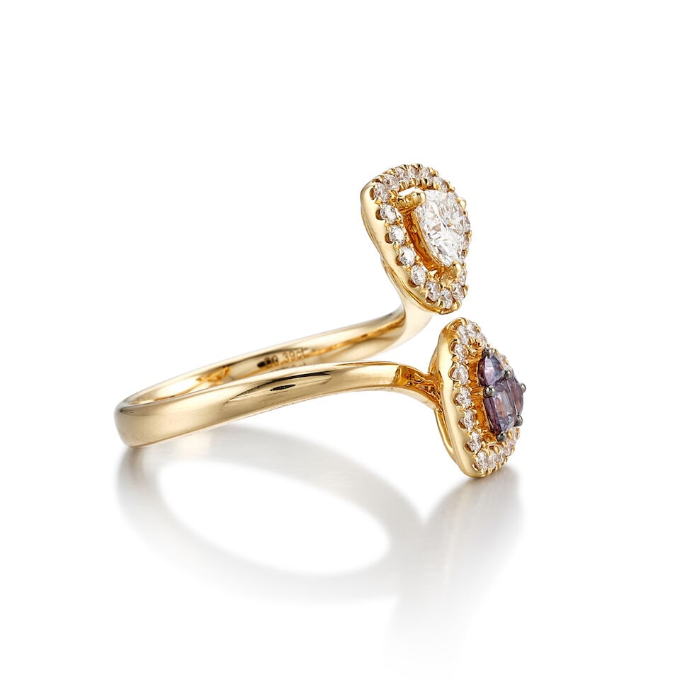 ALEXANDRITE CHRYSOBERYL AND DIAMOND RING - 2