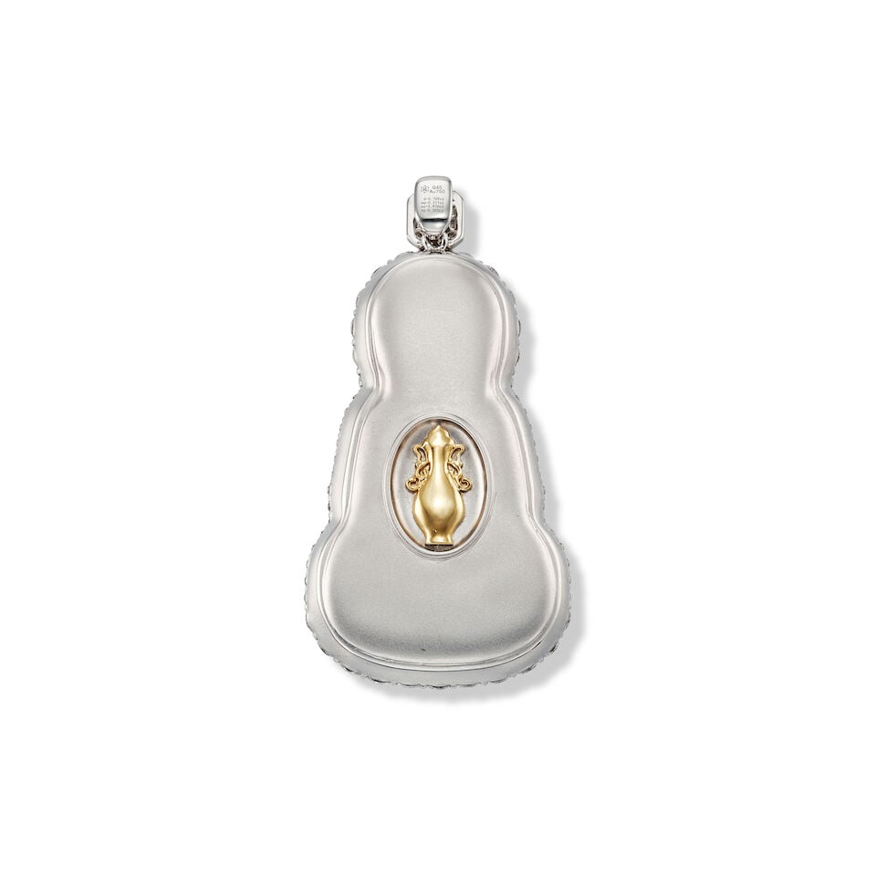 JADEITE AND DIAMOND 'GUANYIN' PENDANT - 2