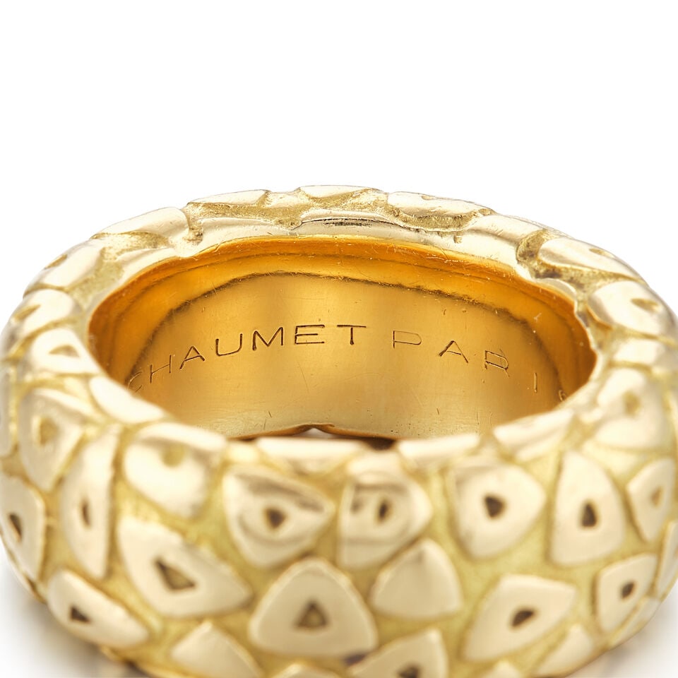 CHAUMET PARIS: GOLD RING AND EARCLIP SET (2) - 4