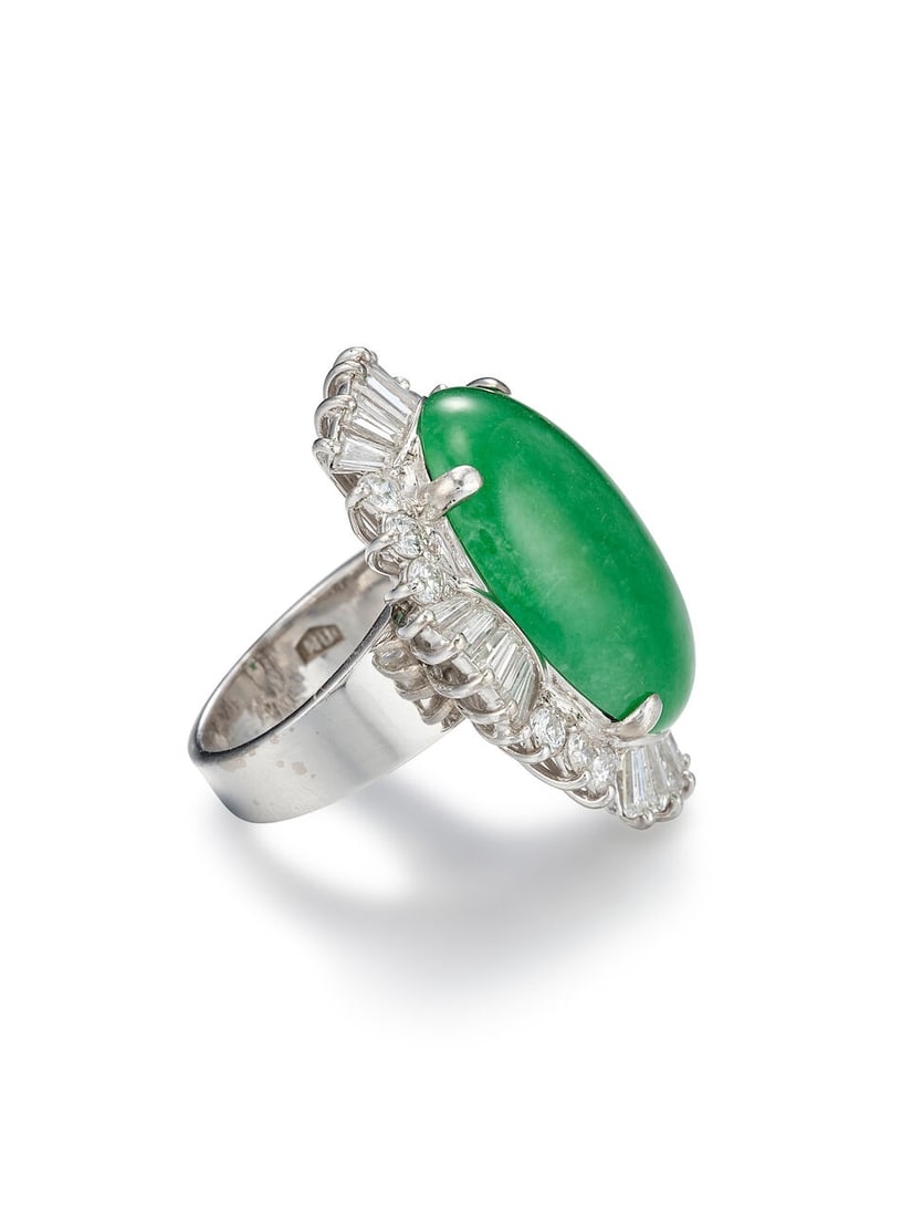 JADEITE AND DIAMOND RING - 3