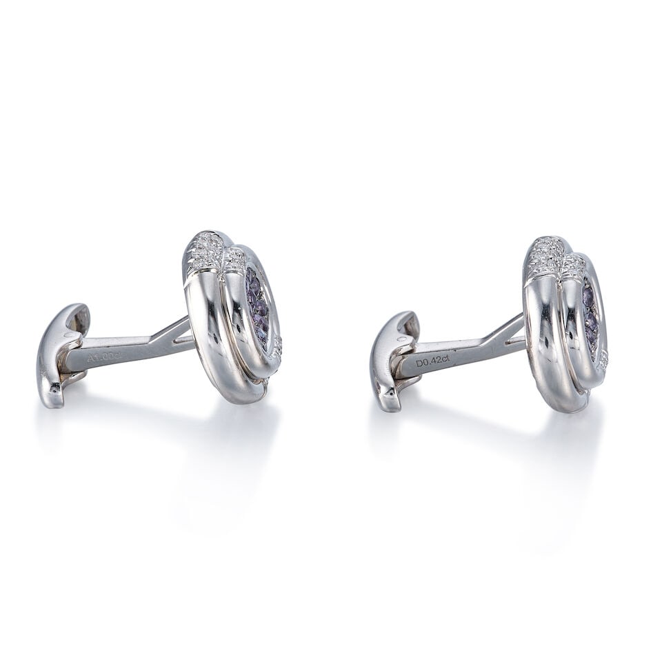 PAIR OF ALEXANDRITE CHRYSOBERYL AND DIAMOND CUFFLINKS - 2