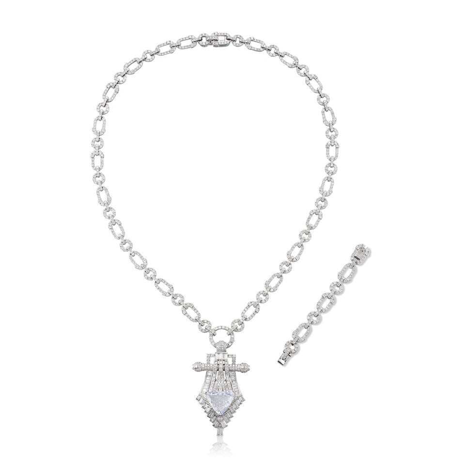 DIAMOND PENDANT NECKLACE - 4