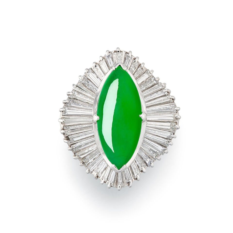 JADEITE AND DIAMOND RING: JADEITE AND DIAMOND RING 天然翡翠配鑽石戒指 Certificate: HKJSL, jadeite, natural, type A (SJ 231442, 22 March 2024) Jadeite: approx. 17.51 x 7.40 