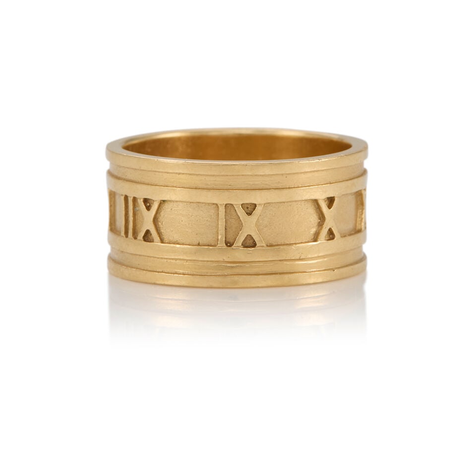 TIFFANY & CO.: 18K GOLD 'ATLAS' RING - 2