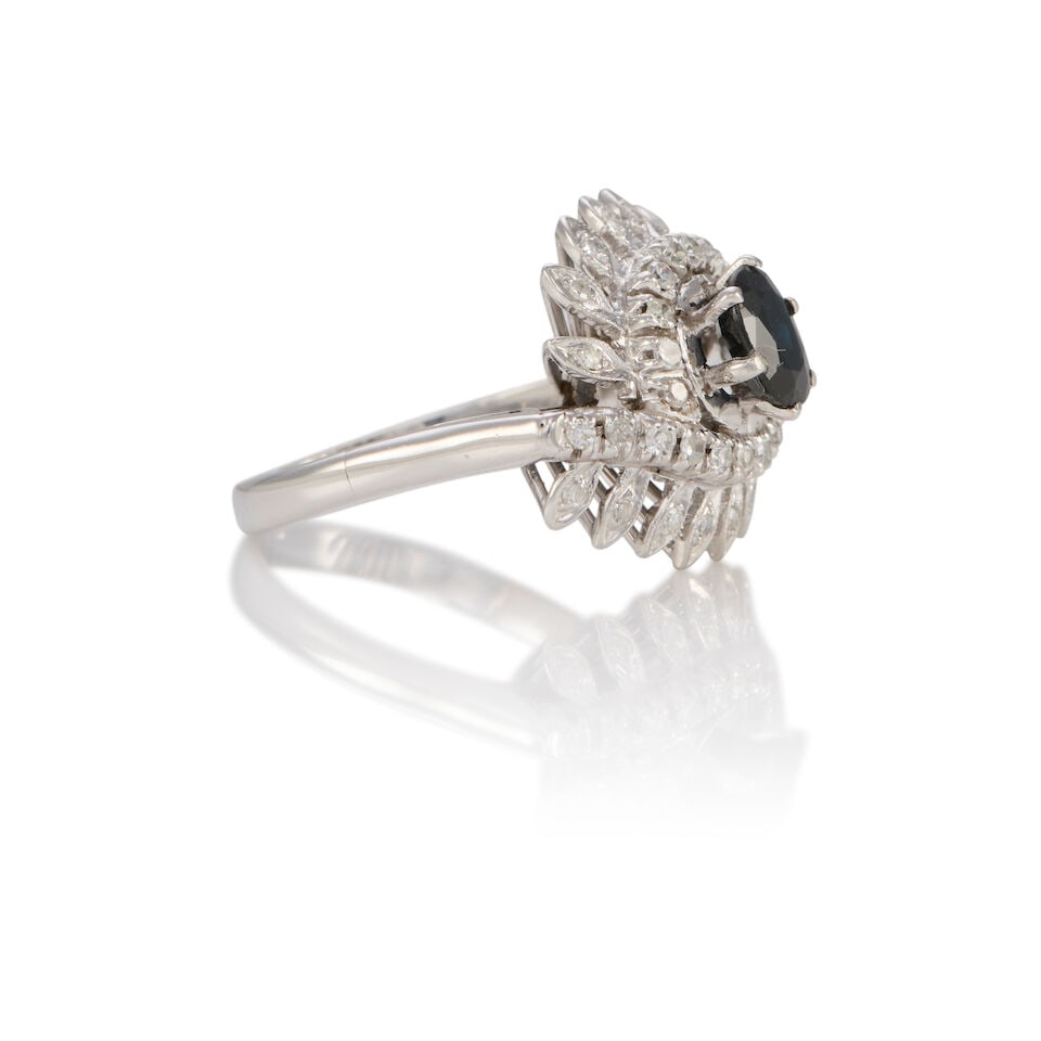 18K GOLD, SAPPHIRE AND DIAMOND RING - 2