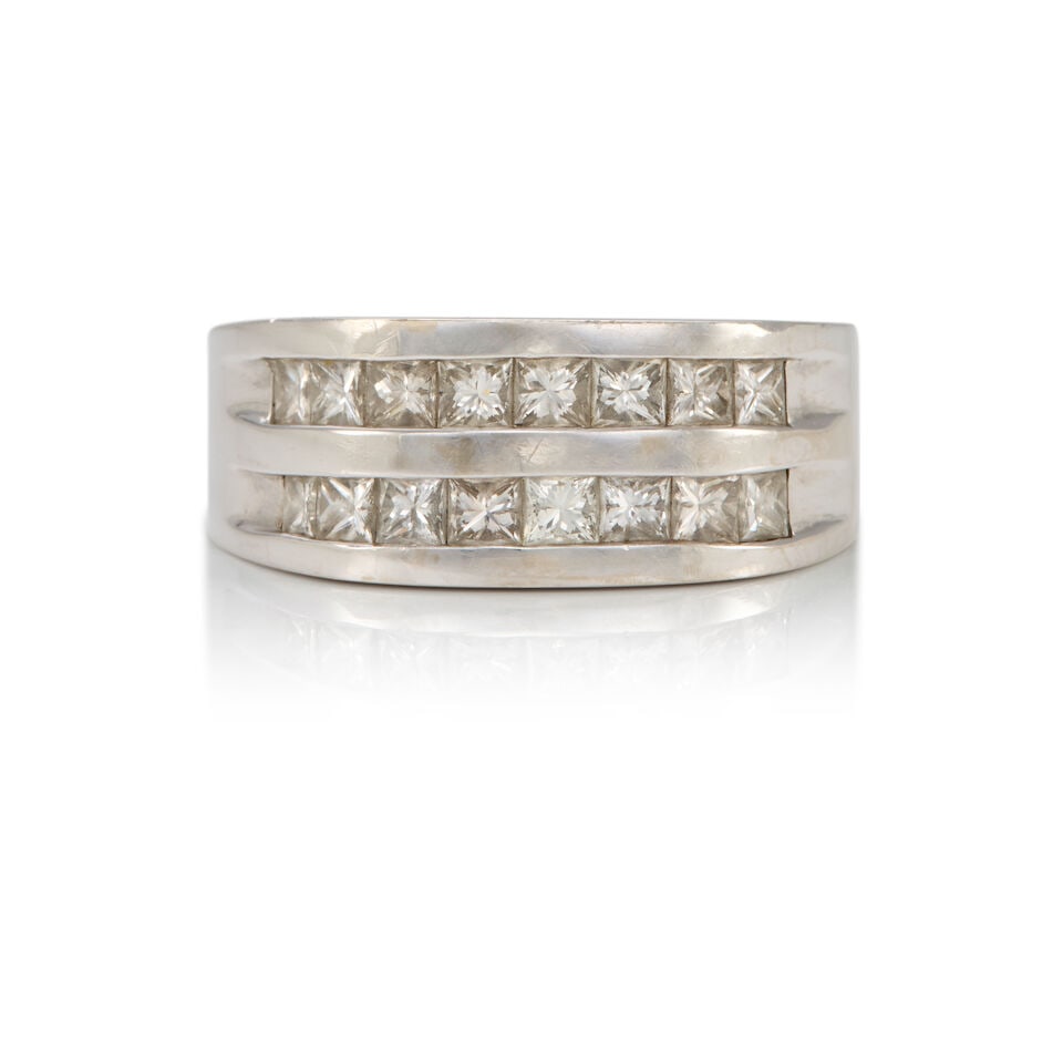 14K GOLD AND DIAMOND RING: 14K GOLD AND DIAMOND RING • 14k white gold • 16 square-cut diamonds weighing approximately 1.50 - 1.60 carat total • Maker's mark • Size 11 • Estimated gross weight: