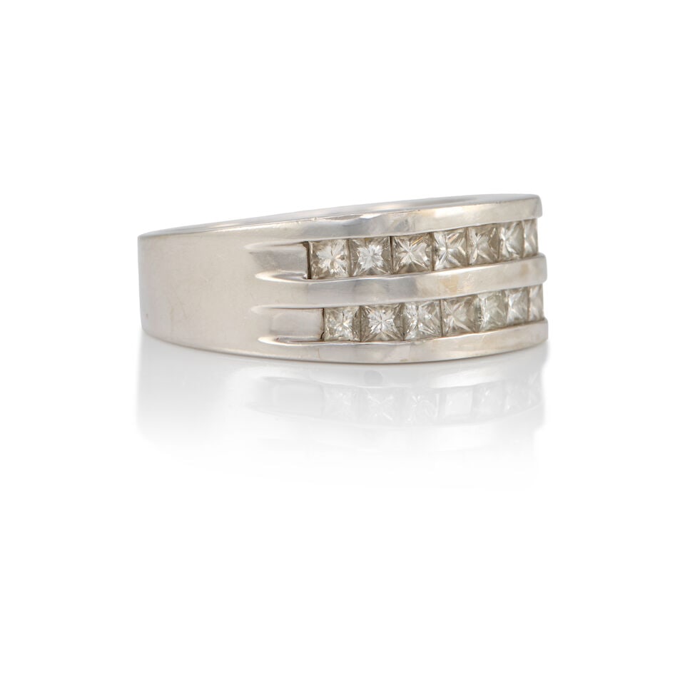 14K GOLD AND DIAMOND RING - 2