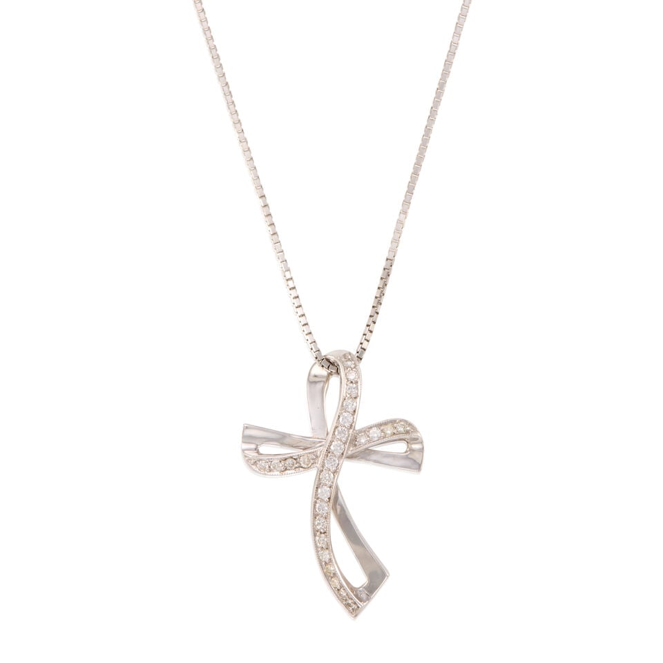 14K GOLD AND DIAMOND CROSS PENDANT NECKLACE: 14K GOLD AND DIAMOND CROSS PENDANT NECKLACE • 14k white gold • Numerous round diamonds weighing approximately 0.95 - 1.05 carat total • Length 20 1/8 in., pendant measures 1 5/8 x 1 