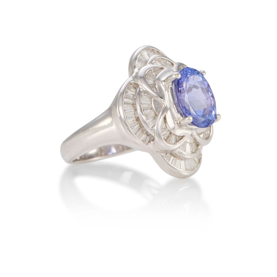 14K GOLD, TANZANITE AND DIAMOND RING - 2