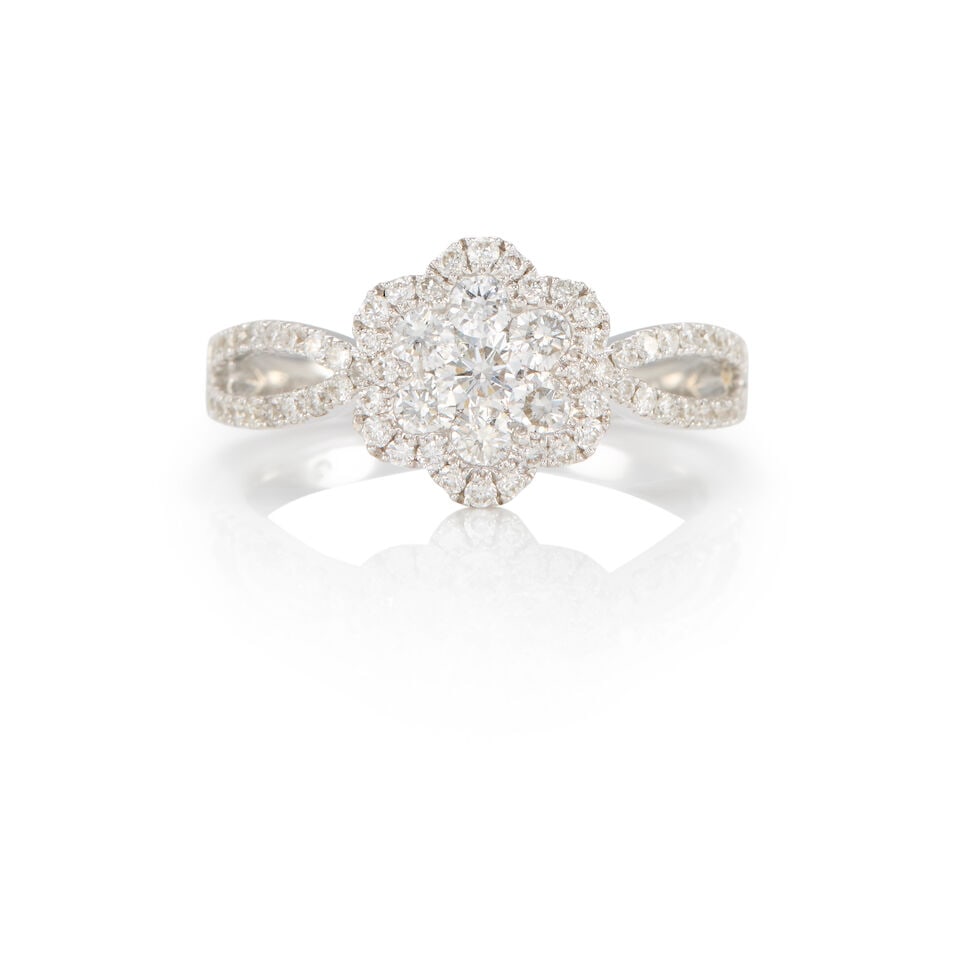 18K GOLD AND DIAMOND RING (1 of 2)