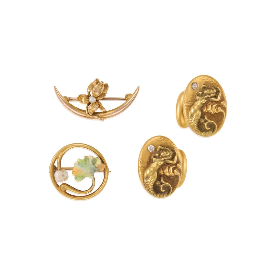 GROUP OF ART NOUVEAU GOLD ACCESSORIES (1 of 2)