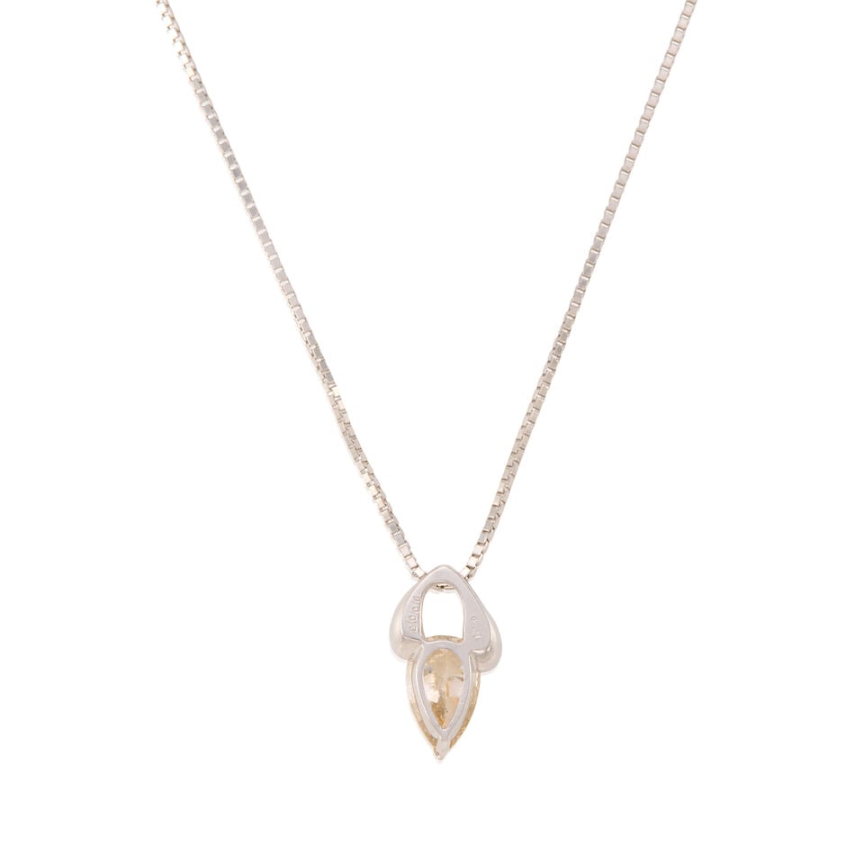 PLATINUM AND DIAMOND PENDANT NECKLACE - 2