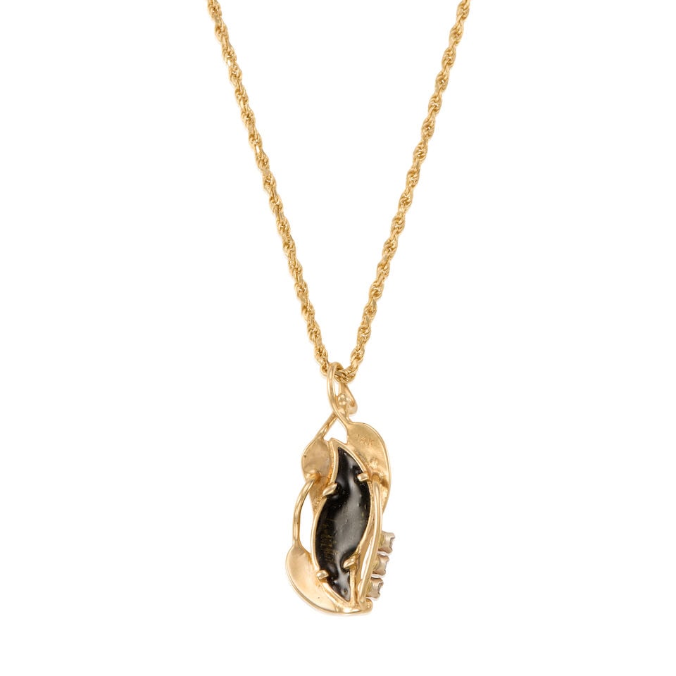 14K GOLD, DIAMOND AND ONYX PENDANT NECKLACE - 2