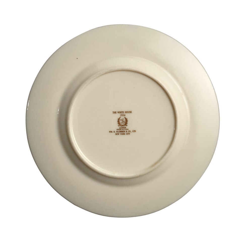Owned by Jacqueline Kennedy Onassis: A Butter or Dessert Plate from FDR's State Dinner Service. ... - 2