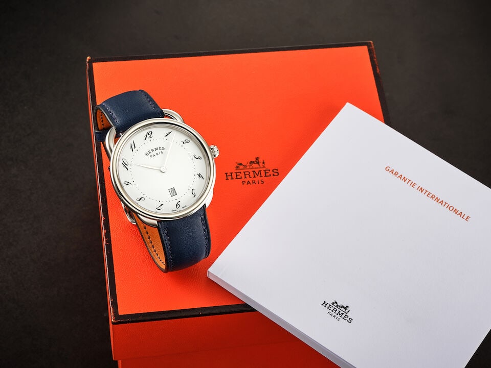 [NO RESERVE] HERMÈS | ARCEAU, REF.AR7Q.810, A BRAND NEW STAINLESS STEEL WRISTWATCH, CIRCA 2024 - 4