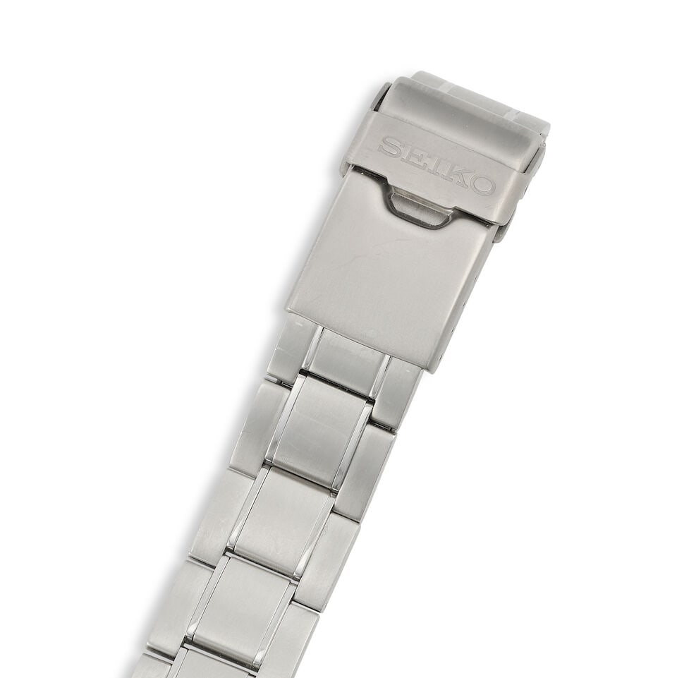 Seiko. A Limited Edition automatic calendar bracelet watch Marinemaster, No.159/200, Purchased ... - 2