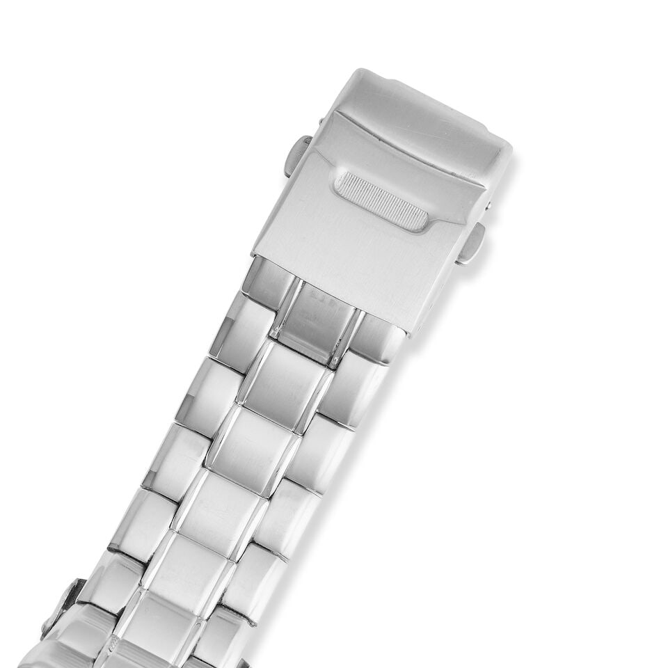 Kutchinsky. A stainless steel quartz calendar chronograph bracelet watch Circa 2000 - 2