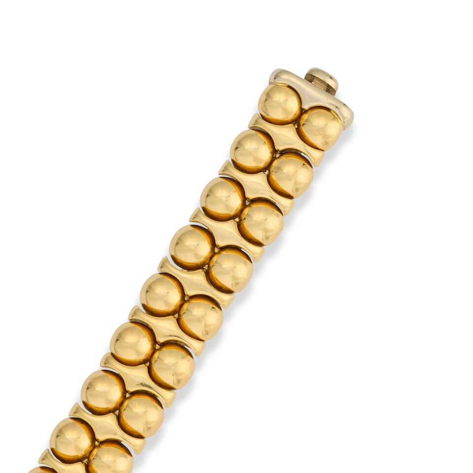 Signoretti. A lady's 18K gold diamond-set quartz bracelet watch London hallmark for 1999 - 2