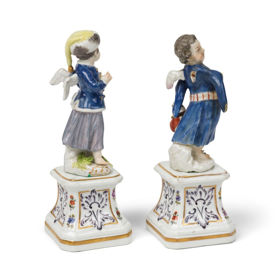 Paire de statuettes de putti sur socle en porcelaine de Meissen, XIXe siècle A pair of Meis... - 2