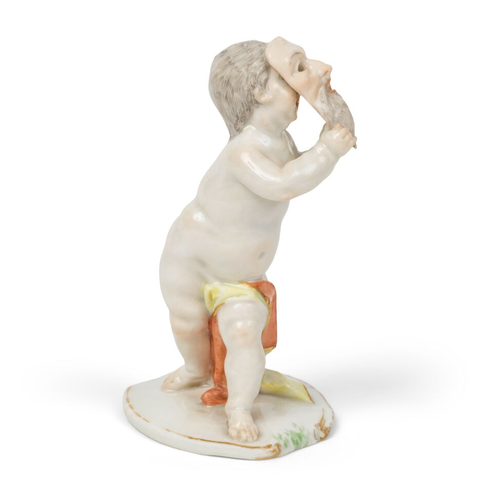Figure d'un putto en porcelaine de Nymphenburg, vers 1800 A Nymphenburg figure of a putto, circa... - 2