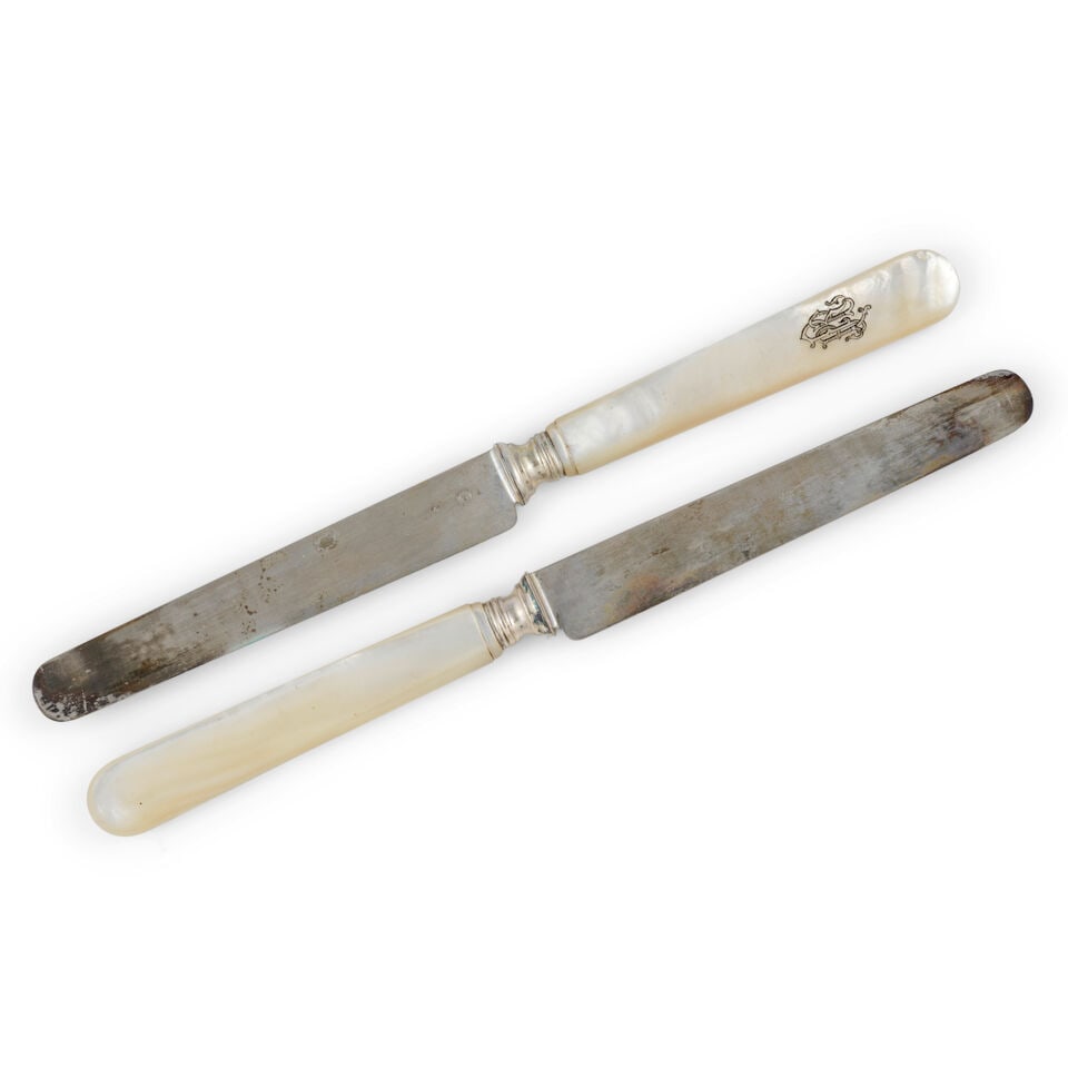 24 petits couteaux lame argent 925°/°° et prise en nacre de la fin du XIXe si... - 2