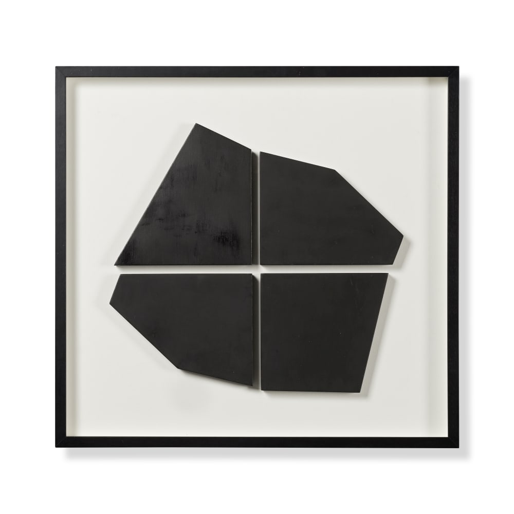 MANFRED MOHR (N. 1938) P-303-7 1980-1981: MANFRED MOHR (N. 1938) P-303-7 1980-1981 signé, titré et daté 80-81 au revers acrylique sur relief en bois monté sur panneau signed, titled and dated 80-81 on the reverse