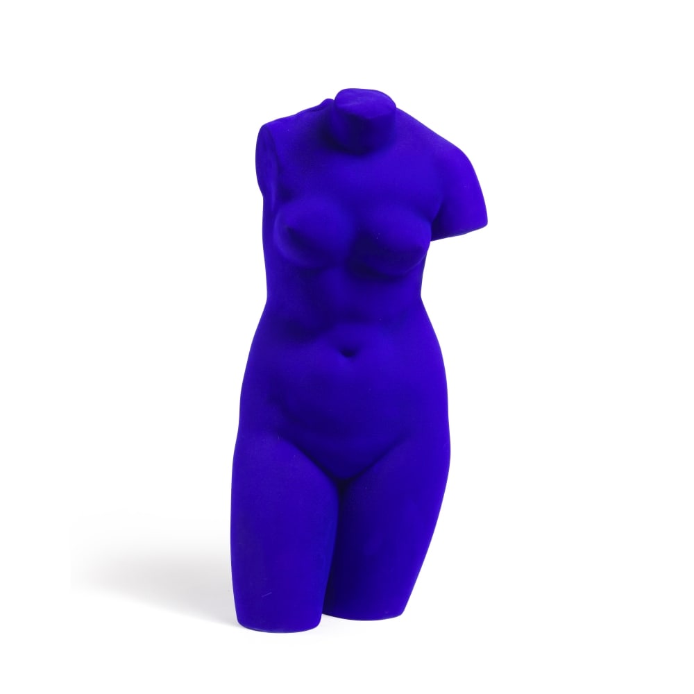 YVES KLEIN (1928-1962) La Vénus d'Alexandrie (Vénus Bleue, S 41) 1967: YVES KLEIN (1928-1962) La Vénus d'Alexandrie (Vénus Bleue, S 41) 1967 estampillée du nom de l'artiste, du titre et du numéro « VENUS BLEUE de Yves KLEIN HC XVI/L » au des