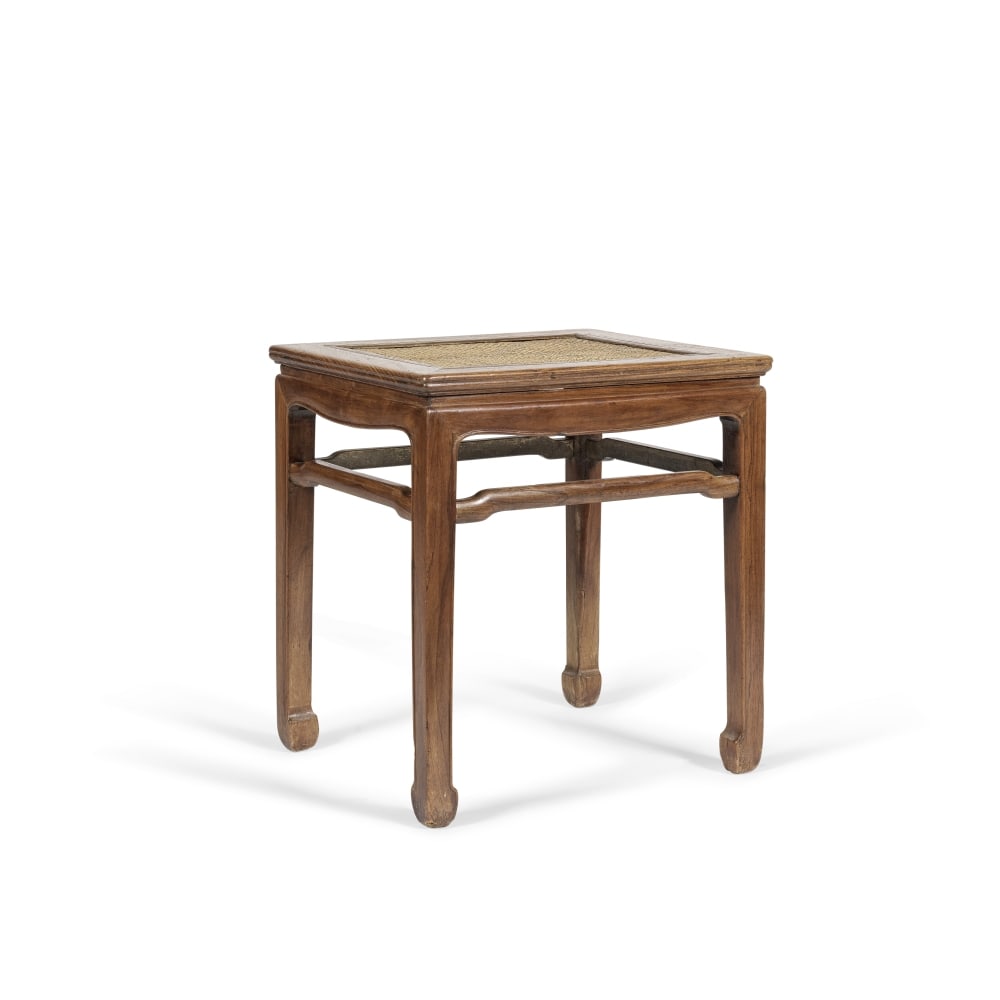 TABOURET EN HUANGHUALI, CHANGFANGDENG Fin de la Dynastie Qing (1644-1911) (1 of 1)