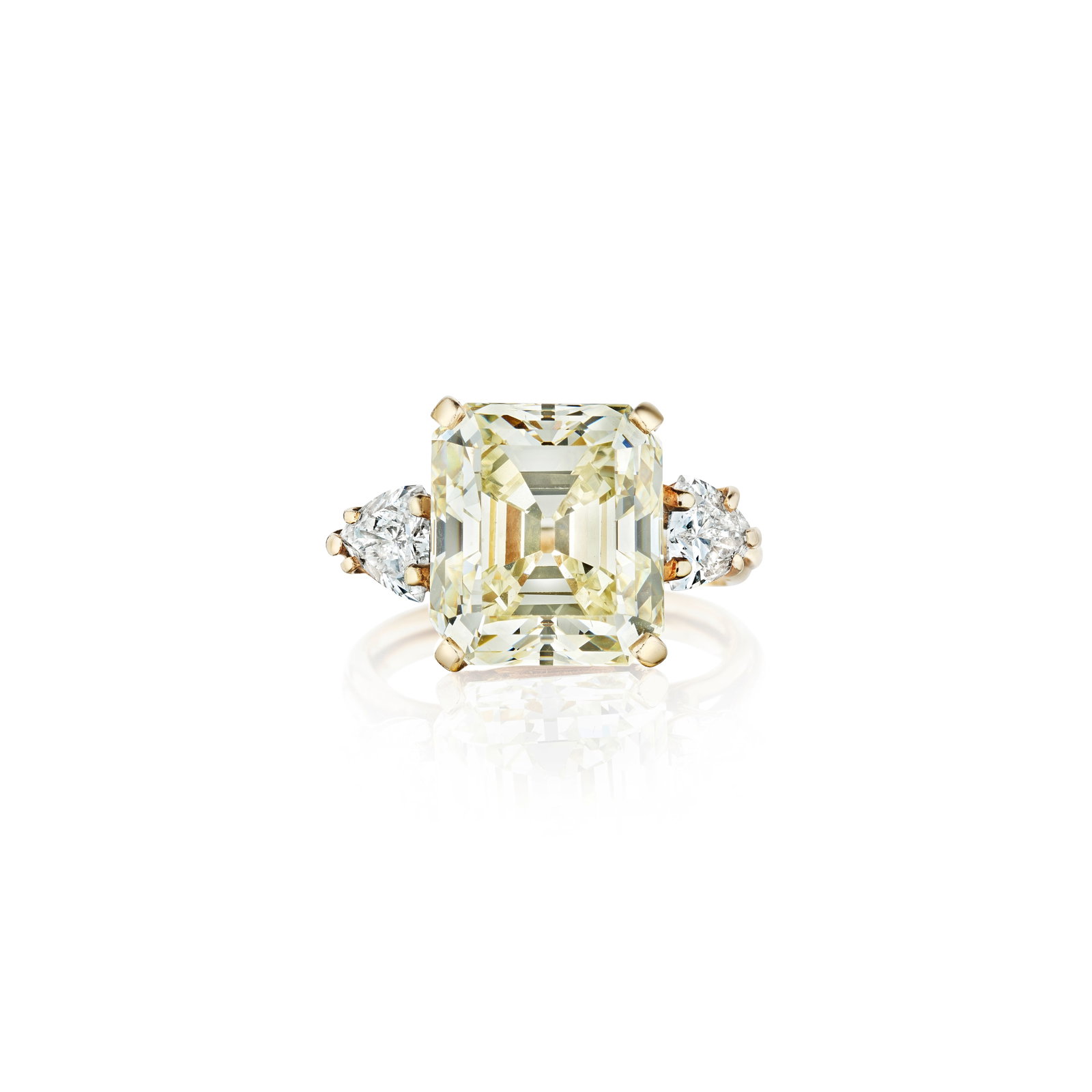 A DIAMOND RING (1 of 1)