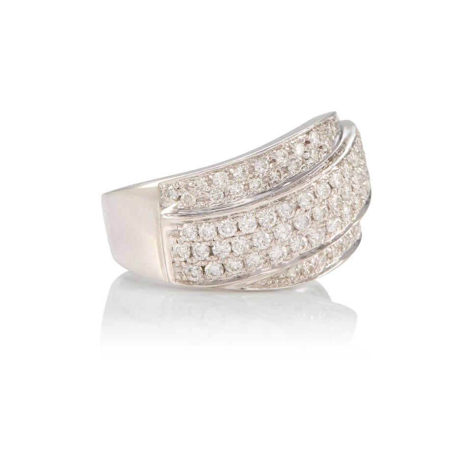 18K GOLD AND DIAMOND RING - 2