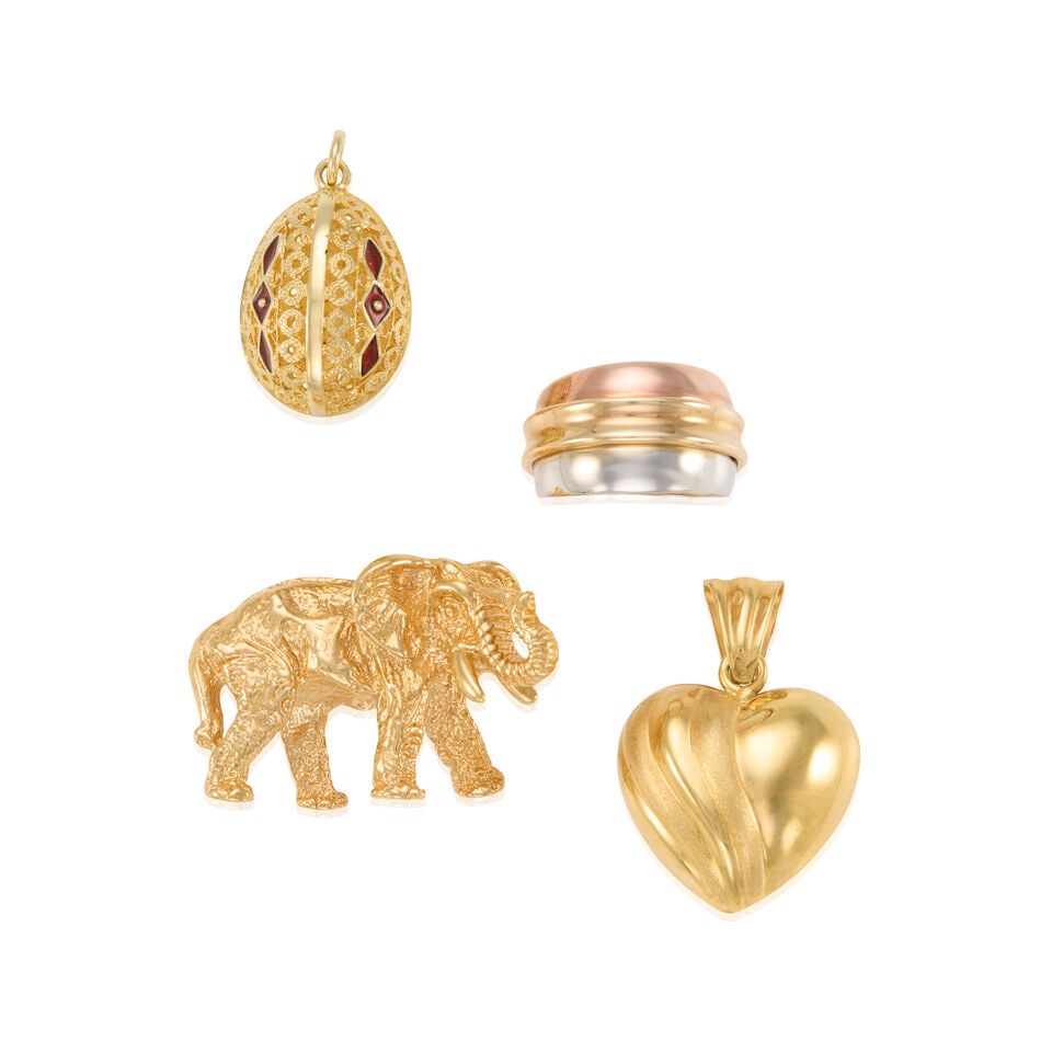 GROUP OF GOLD JEWLERY: GROUP OF GOLD JEWLERY • One 16K yellow gold elephant brooch, measures 1 3/8 in. x 7/8 in. • One 14K tricolored gold ring, size 6 • One 14K heart shaped pendant, measures 1 9/16 in.
