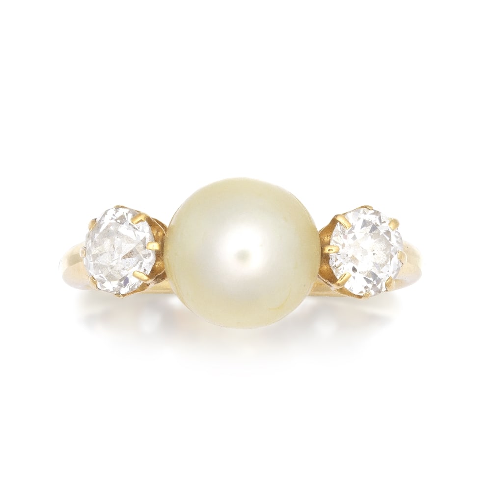 PEARL AND DIAMOND RING (1 of 1)