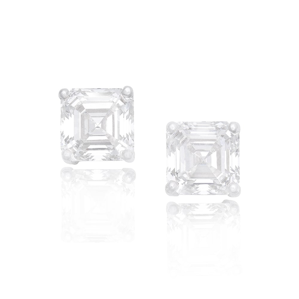 DIAMOND EARSTUDS (1 of 1)
