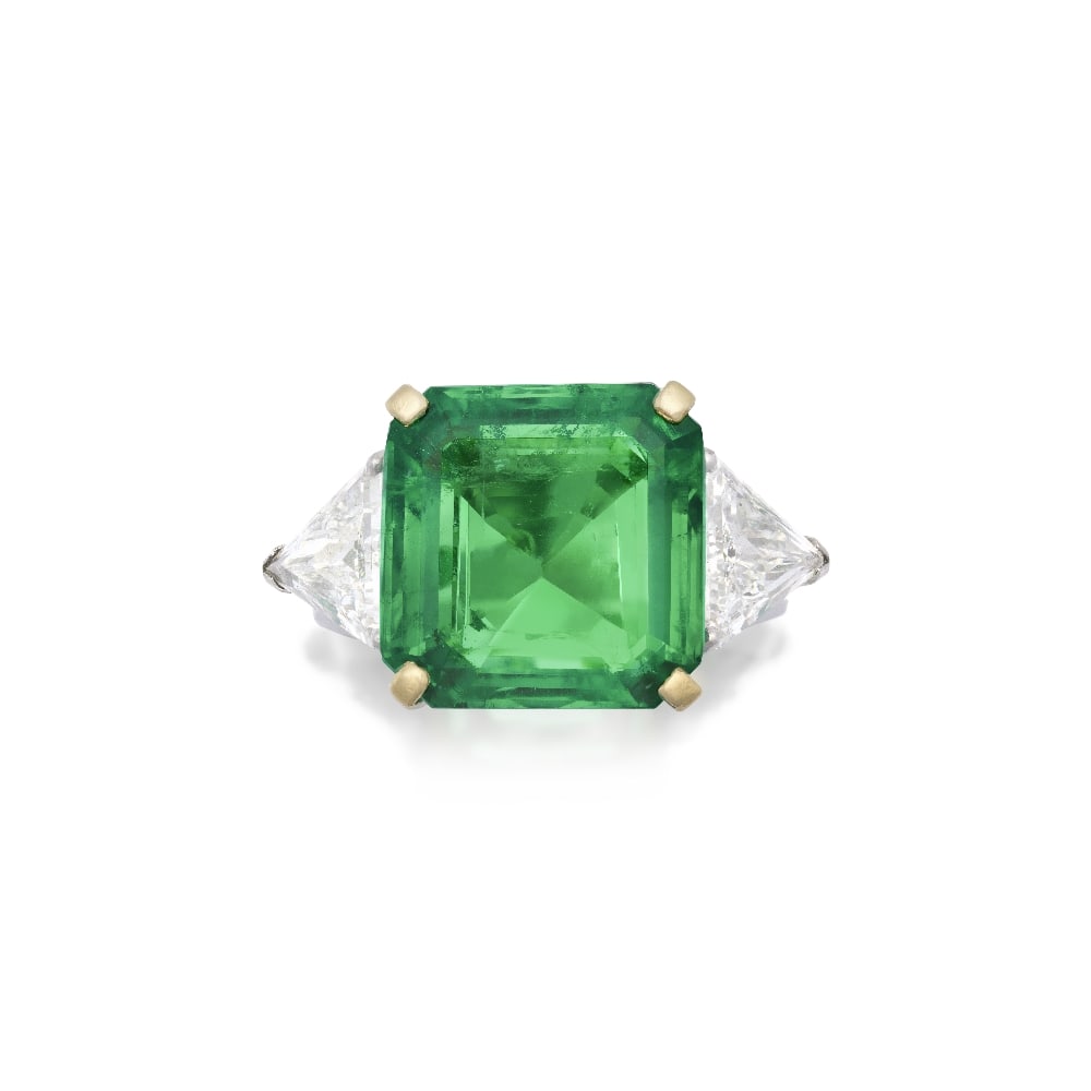 EMERALD AND DIAMOND RING (1 of 1)