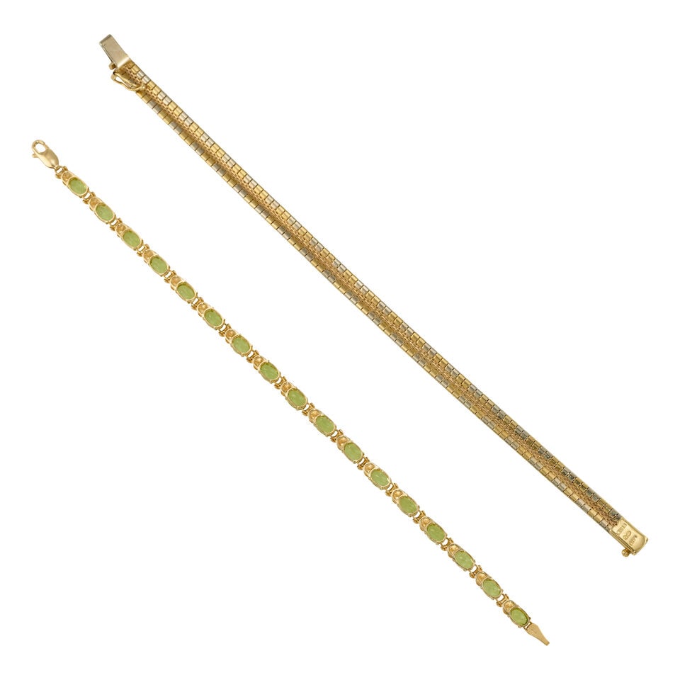 ONE GOLD AND ONE PERIDOT BRACELET - 3