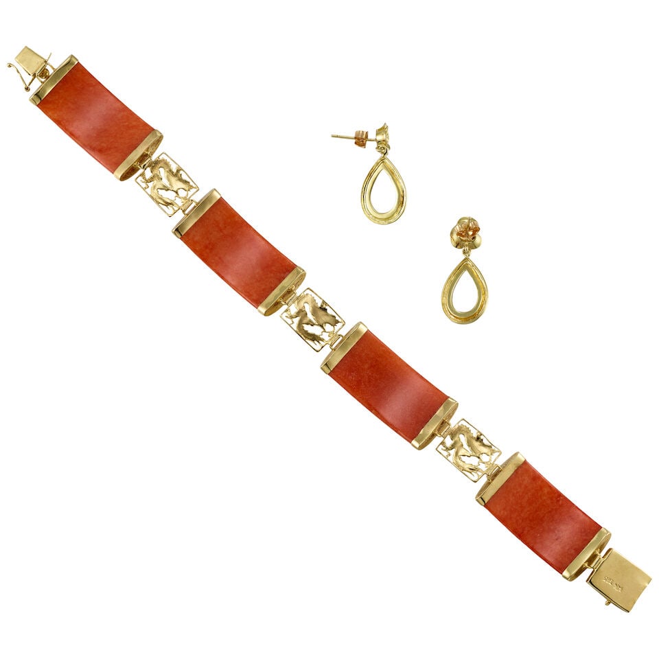 14K GOLD AND JADE BRACELET AND EARRINGS - 3