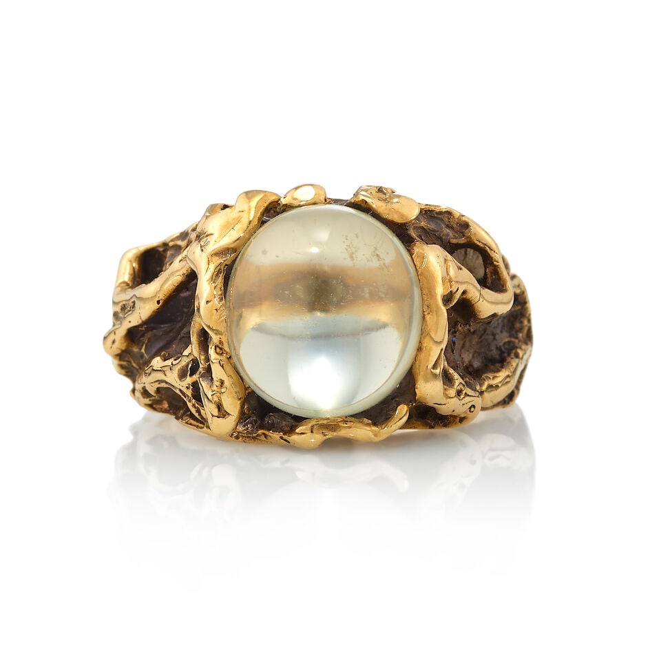 14K GOLD AND MOONSTONE RING (1 of 2)