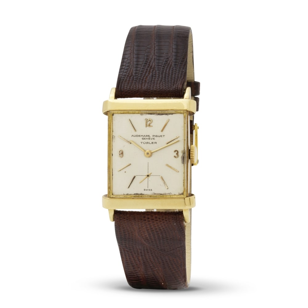 Audemars Piguet. A rare 18K gold manual wind rectangular wristwatch, retailed by Türler Aud...: Audemars Piguet. A rare 18K gold manual wind rectangular wristwatch, retailed by Türler Audemars Piguet. Rare montre bracelet rectangulaire en or jaune 18K (750) mouvement mécanique, distrib