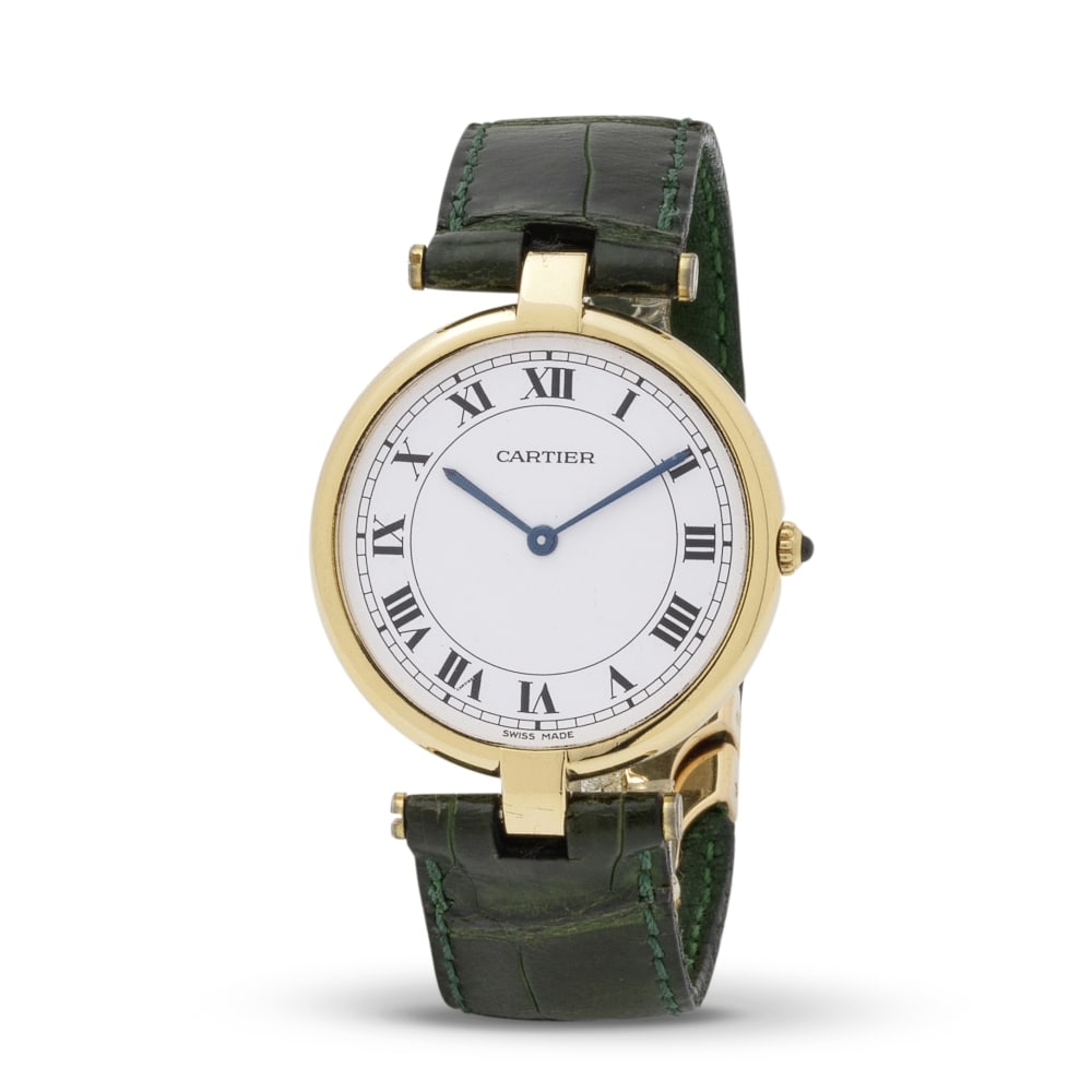 Cartier. A fine 18K gold quartz wristwatch Cartier. Belle montre bracelet en or jaune 18K (750) ...: Cartier. A fine 18K gold quartz wristwatch Cartier. Belle montre bracelet en or jaune 18K (750) mouvement quartz Model: Vendôme Reference: 8810 Date: Circa 1990 Movement: Jewelled Cal.81 quartz D