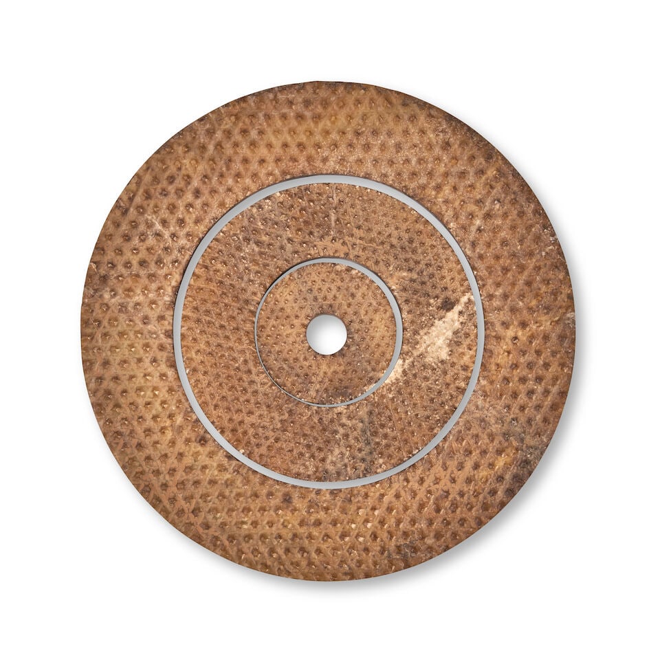 TWO ARCHAISTIC JADE DISCS 20th century (2) - 4