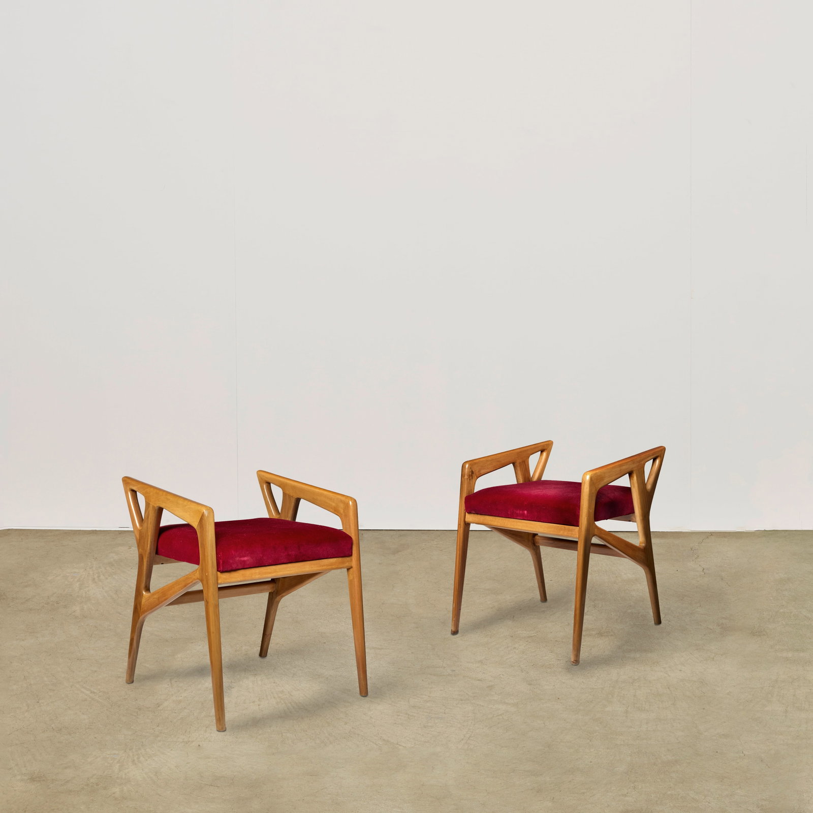 GIO PONTI (1891-1979) Pair of Stoolsdesigned 1953for Cassina, mahogany, velvet upholstery height... (1 of 1)