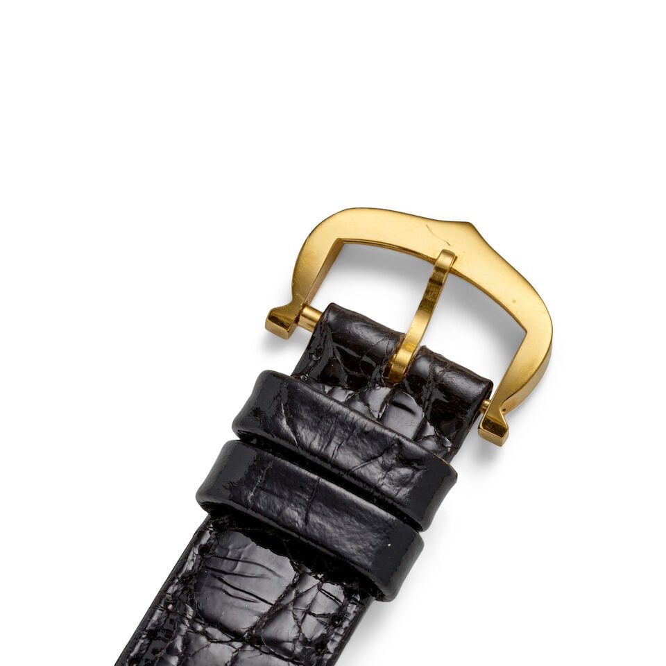 CARTIER. AN 18K GOLD MANUAL WIND WRISTWATCH Tank Louis, Ref: 78086, c. 1970s - 3