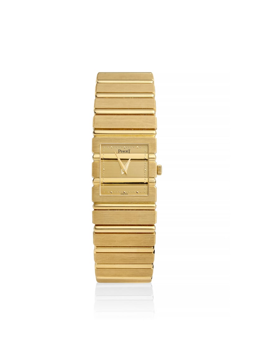 PIAGET. AN 18K GOLD QUARTZ BRACELET WATCH Polo, Ref: 8131 C701, c. 1980s: PIAGET. AN 18K GOLD QUARTZ BRACELET WATCH Model: Polo Reference: 8131 C701 Date: c. 1980s Movement: Cal. 8P1, 10-jewel quartz (movement in need of service, please refer to condition report.) Dial: