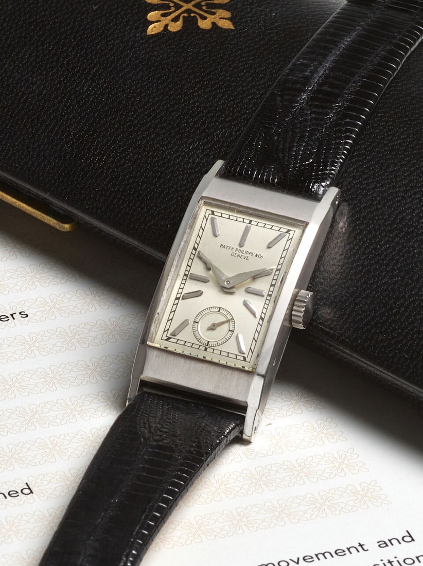 PATEK PHILIPPE. A FINE PLATINUM MANUAL WIND WRISTWATCH 'Tegolino', Ref: 425, c. 1940 - 4