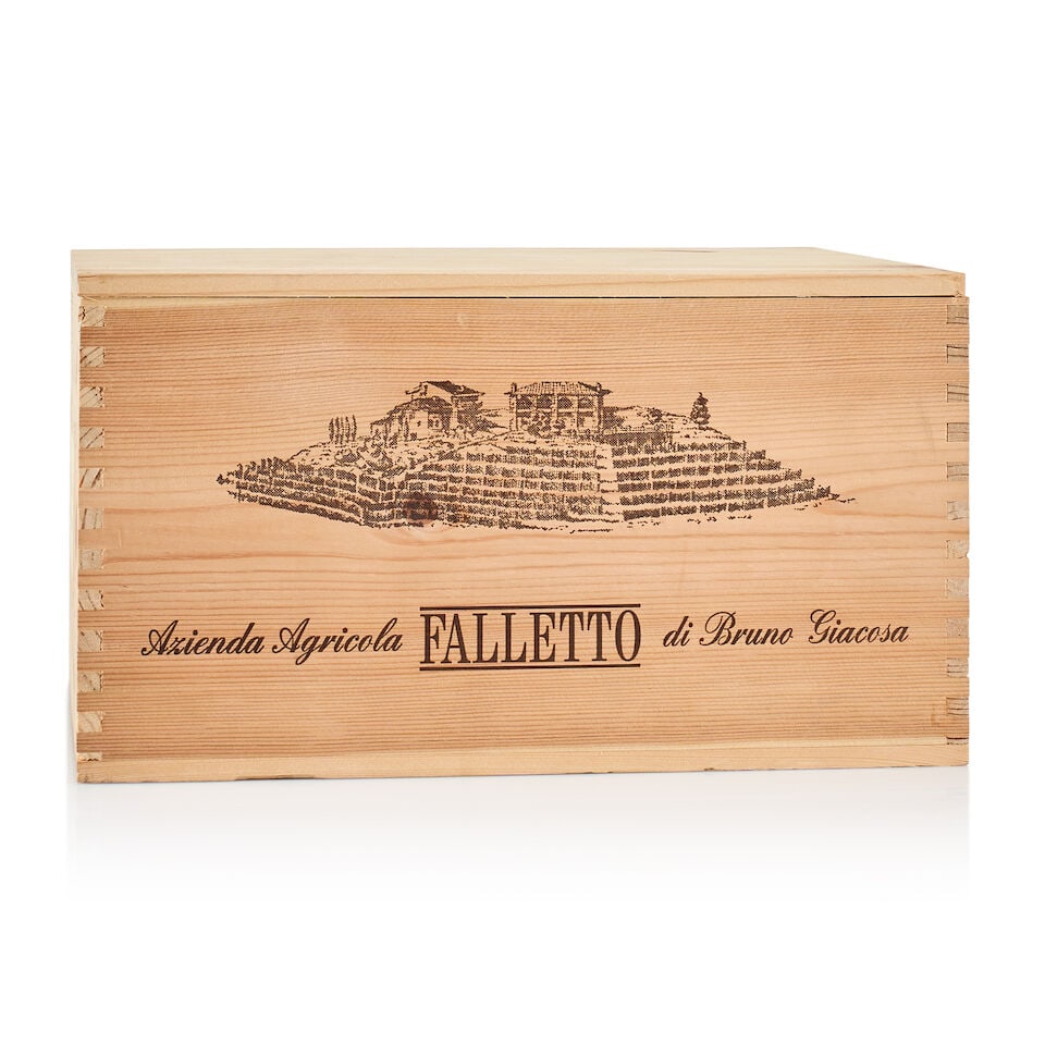 Bruno Giacosa, Barolo, Falletto Vigna Le Rocche, 2013 (6 x 750ml): Bruno Giacosa, Barolo, Falletto Vigna Le Rocche, 2013 (6 x 750ml) Region: Piedmont Packaging: original wooden case Miscellaneous: not open This lot is subject to the following lot symbols: † 
