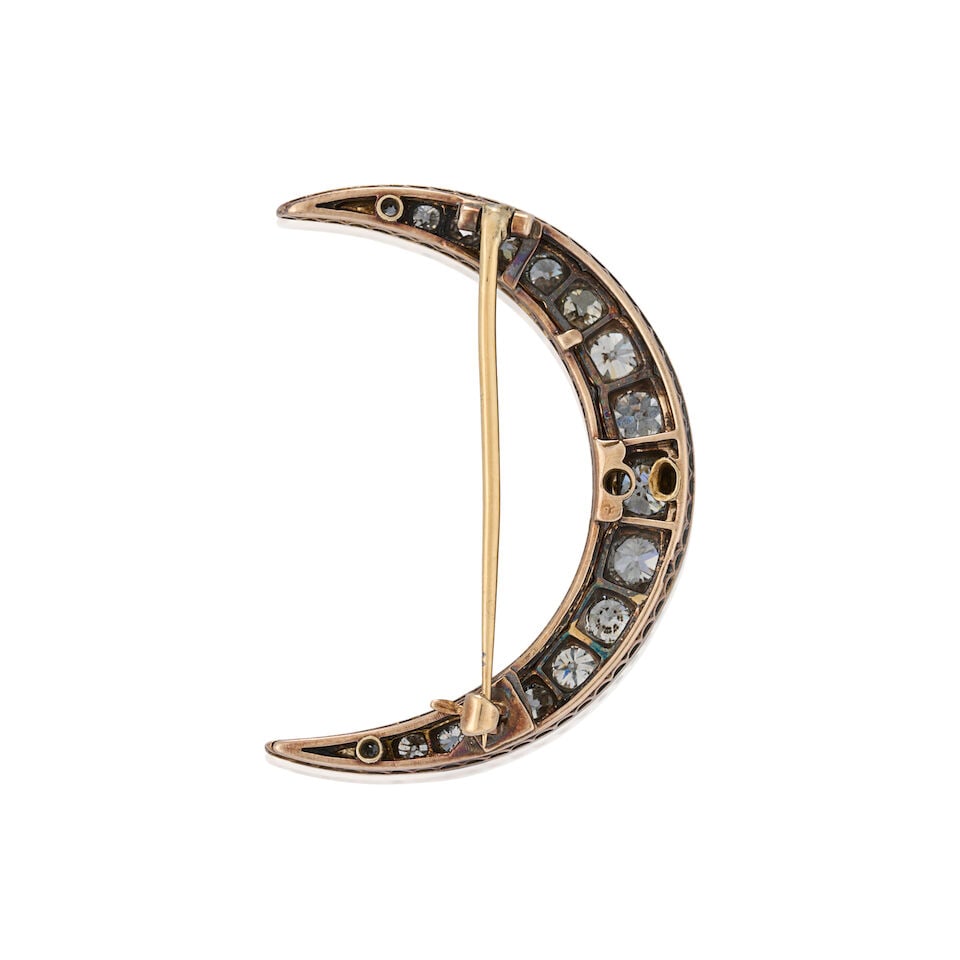 AN ANTIQUE DIAMOND CRESCENT BROOCH, AUSTRIA-HUNGARY - 3