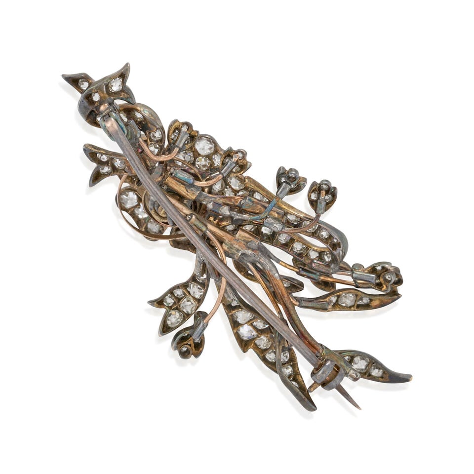 AN ANTIQUE DIAMOND 'EN TREMBLANT' FLOWER BROOCH - 3
