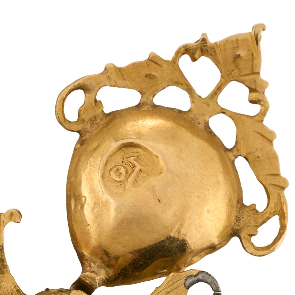 A PAIR OF ANTIQUE IBERIAN GOLD AND EMERALD EARRINGS, LATE 18TH/EARLY 19TH CENTURY - 3