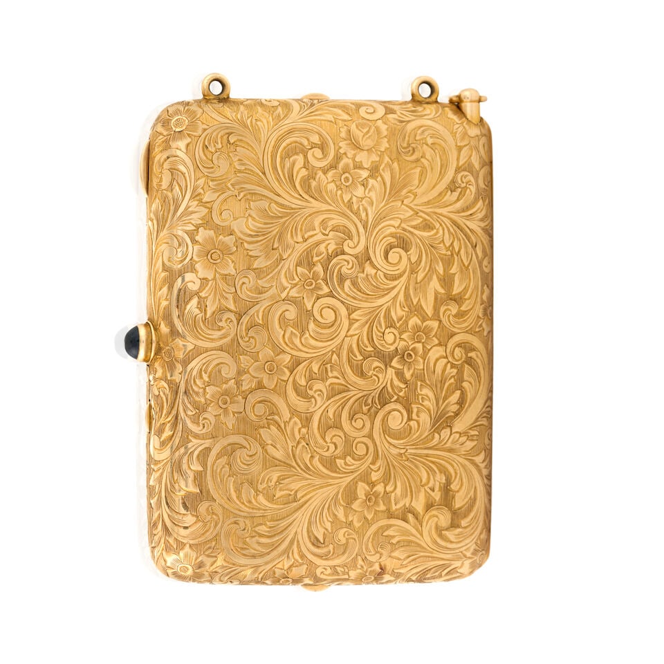 AN ANTIQUE 14K GOLD COMPACT - 3