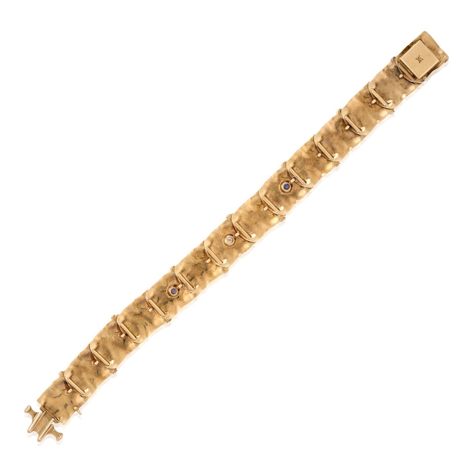 A.J. HEDGES & CO.: A MIXED METAL, SAPPHIRE, AND DIAMOND BRACELET, CIRCA 1879-1890 - 4